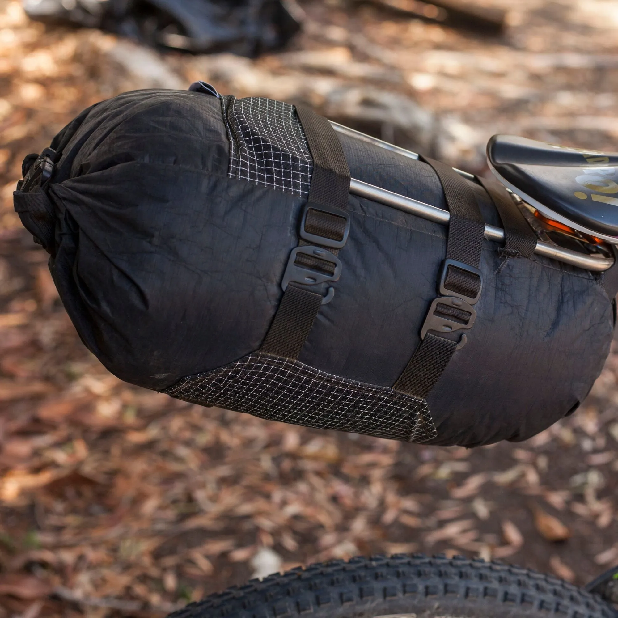 2.92 oz Dyneema® Composite Fabric Hybrid CT5K.18/wov.32c - Full Rolls